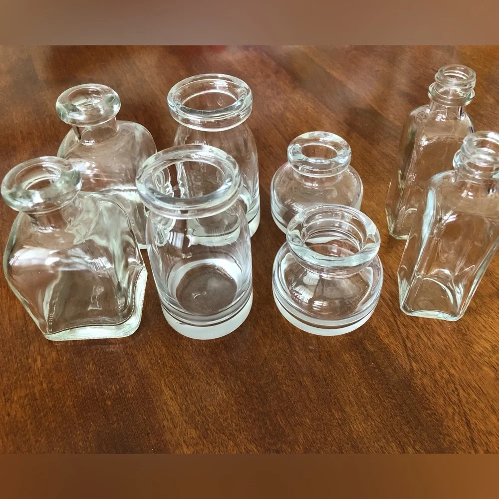 COPY - Bundle of 8 small glass jars vases - Picture 1 of 5